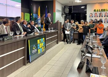 Presidente Amélio Cayres é homenageado pela Câmara de Araguaína