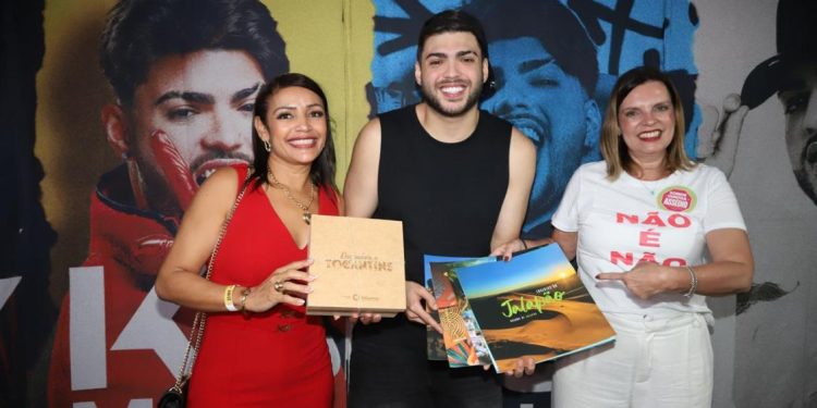 Deputada Claudia Lelis reforça campanha de proteção à mulher durante o carnaval