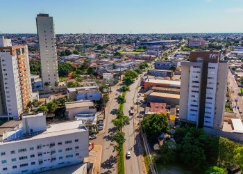 Carnês do IPTU 2026 começam a ser entregues nas residências de Araguaína