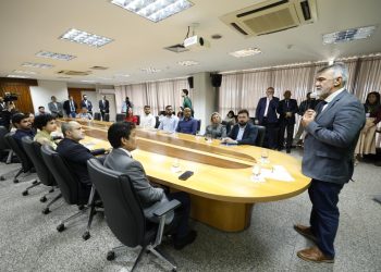 Amélio anuncia prazo final para convocação de aprovados em concurso da Assembleia