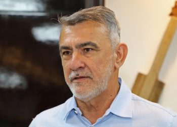 Amélio Cayres relembra decisão que evitou ruptura política no Estado e diz que recusou impeachment por princípios, mesmo podendo assumir o governo