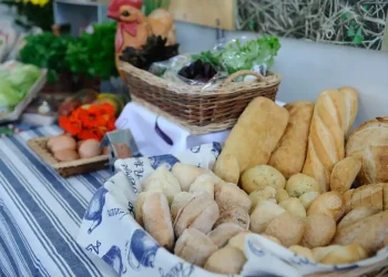 Indústria de alimentos e bebidas cresceu 8% em 2025, diz Abia