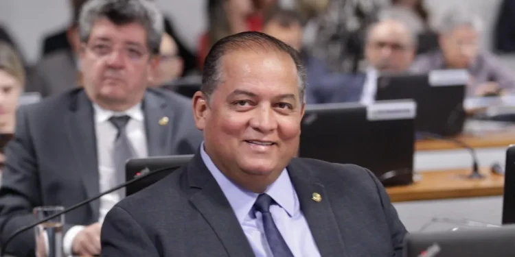 Eduardo Gomes destina mais de R$ 7 milhões e reforça a saúde de 26 municípios tocantinenses