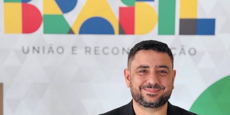 Nome em ascensão: Edy César entra no jogo e movimenta o tabuleiro político de 2026