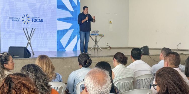 “Nossa história de fortalecimento da Educação está só começando”, afirma Marcus Marcelo durante evento em Colinas