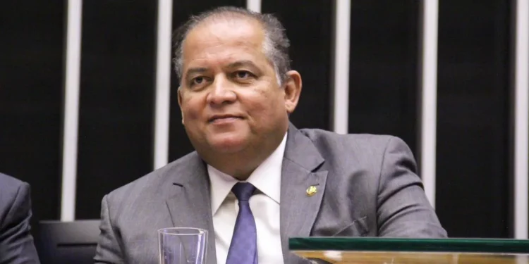 Senador Eduardo Gomes garante R$ 8,8 milhões para a área da atenção básica em saúde de 28 municípios do Tocantins