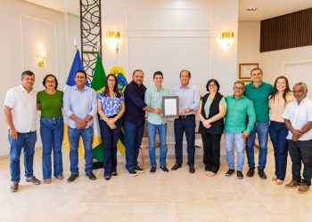 Prefeitura de Paraíso oficializa doação de área para expansão do Centro de Formação do SENAI