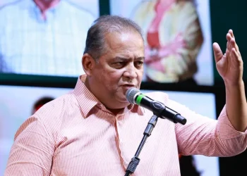 Senador Eduardo Gomes lidera articulação do PL e projeta crescimento de bancadas no Tocantins