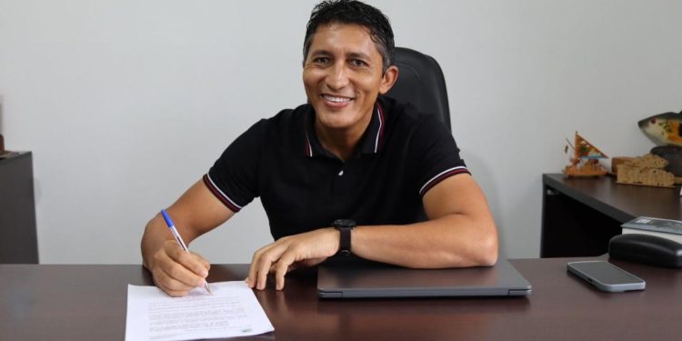 Com 94% de aprovação durante sua gestão em São Sebastião, Professor Adriano leva experiência consolidada e entra na disputa estadual com força política no Tocantins