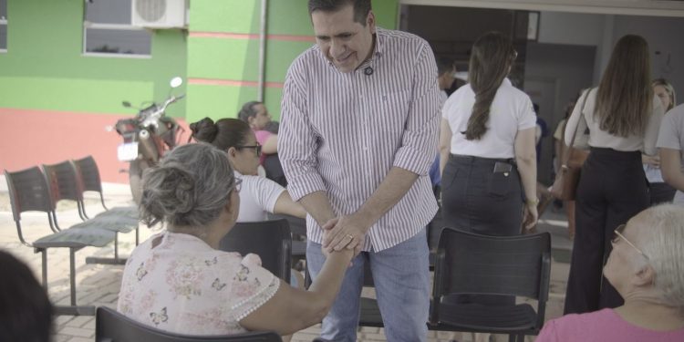 Saúde e inclusão: Marcus Marcelo propõe campanha estadual de conscientização sobre doença neurológica rara