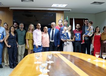 Amélio Cayres avança na valorização do serviço público com posse de 90% dos concursados na Aleto