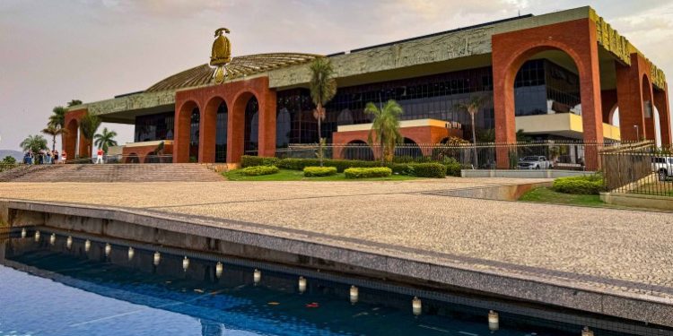 Governo do Tocantins decreta ponto facultativo na próxima segunda-feira, 20, véspera do Feriado de Tiradentes