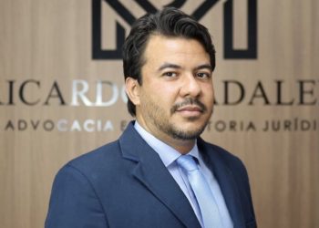 Advogado Ricardo Madalena leva bagagem jurídica para a política, entra na disputa federal e surge como nome preparado na corrida por vaga em Brasília