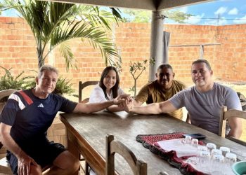 Kátia Chaves intensifica articulação no Bico do Papagaio, reúne lideranças em Carrasco Bonito e fortalece sua base política na região