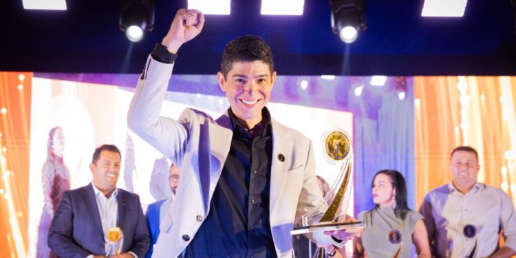 Gestão de Celso Morais conquista prêmio do Sebrae e coloca Paraíso como referência em inovação