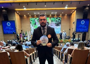 Prefeito Mateus Coelho reafirma compromisso com a legalidade e esclarece decisão do TCE sobre processo administrativo