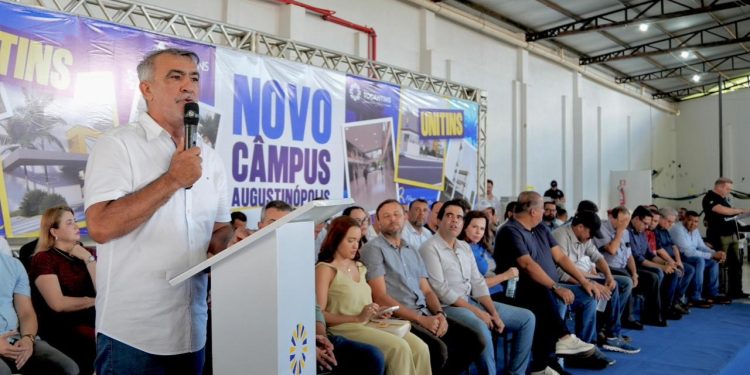 Amélio Cayres destaca luta histórica pela Unitins durante ordem de serviço para novo campus em Augustinópolis