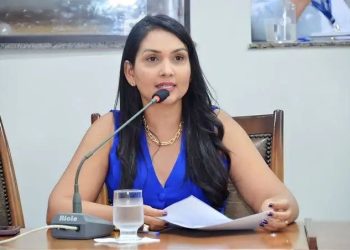 Defesa da Mulher: Governador sanciona lei de Vanda Monteiro e Tocantins passa a ter protocolo de segurança no transporte intermunicipal