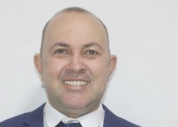 Presidente da Câmara de Muricilândia é pressionado por vereadores sobre transparência e gastos da Casa