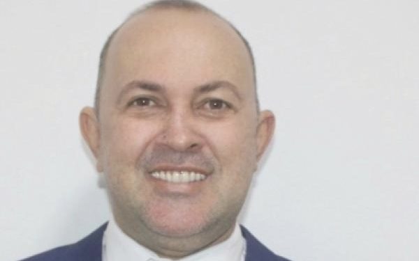 Presidente da Câmara de Muricilândia é pressionado por vereadores sobre transparência e gastos da Casa