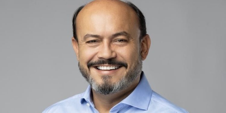Com forte crescimento e presença em todas as regiões, Sandoval Cardoso tem uma das pré-candidaturas a deputado federal mais comentadas do Tocantins