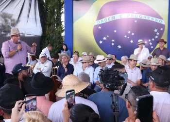 Senador Eduardo Gomes defende Tocantins como polo mundial de produção e logística e destaca investimentos no agro durante abertura da Agrotins 2026