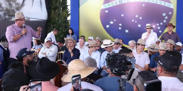 Senador Eduardo Gomes defende Tocantins como polo mundial de produção e logística e destaca investimentos no agro durante abertura da Agrotins 2026