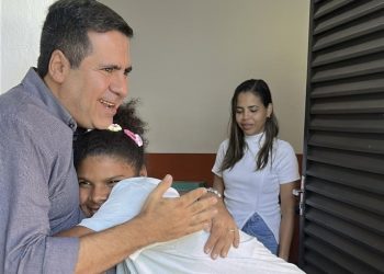 Após visita, Marcus Marcelo anuncia emenda de R$ 100 mil para a Apae de Araguaína