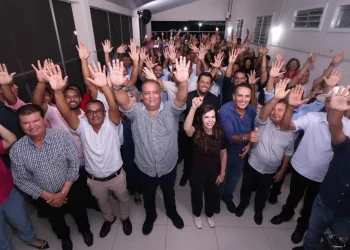 Senador Eduardo Gomes destaca conquistas e reúne prefeitos e lideranças no sudeste do Tocantins