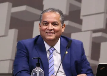 Senador Eduardo Gomes apresenta emenda para incluir jogadoras da Copa do Mundo de 1995 em prêmio histórico do futebol feminino