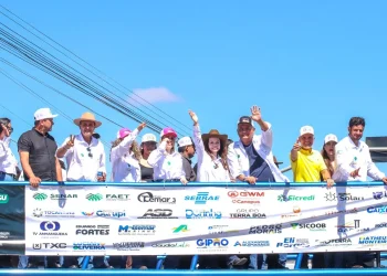 Senador Eduardo Gomes participa de cavalgadas em Gurupi, Pugmil e Barrolândia e destaca fortalecimento das tradições no Tocantins