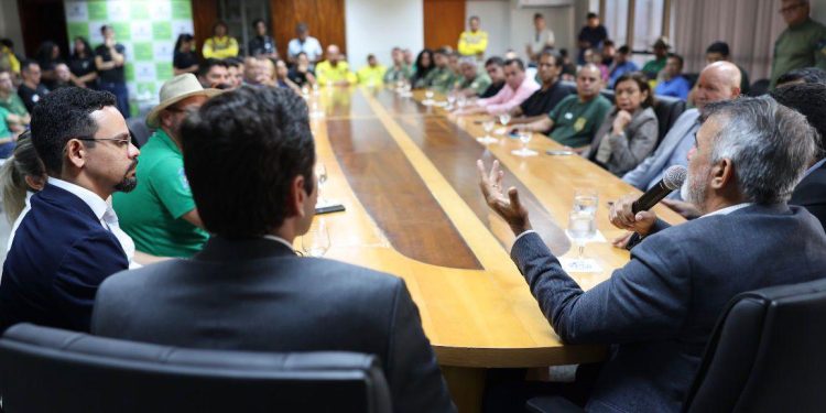 Amélio Cayres se reúne com categorias e busca consenso jurídico para garantir indenizações