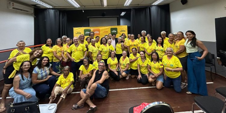 Vereador Wilson Carvalho ministra aula sobre direitos da pessoa idosa na Universidade da Maturidade