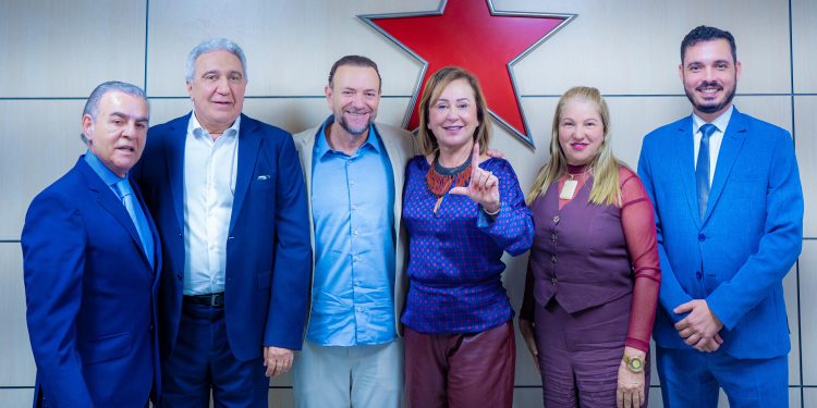 Presidente Lula oficializa apoio à pré-candidatura de Laurez Moreira ao Governo do Tocantins