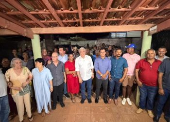 Laurez Moreira debate futuro de Santa Rosa com lideranças e pré-candidatos