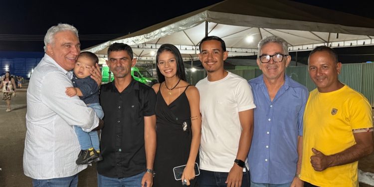 População abraça pré-campanha de Laurez Moreira com demonstrações de respeito e apoio a projeto pelo desenvolvimento do Tocantins