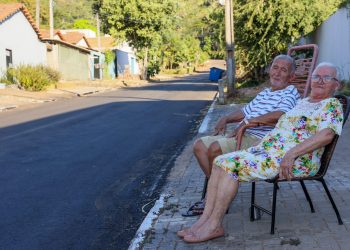 Mais ruas de Taquaruçu recebem recapeamento asfáltico em obra da Prefeitura de Palmas