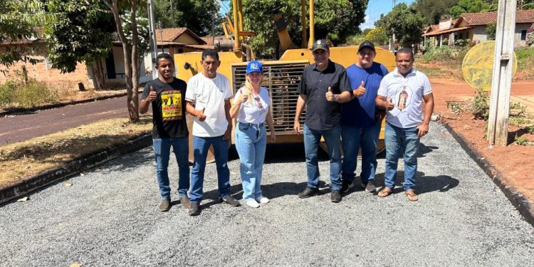 Pedido de Marcus Marcelo é atendido pelo governador e asfalto chega à comunidade quilombola de Santa Fé