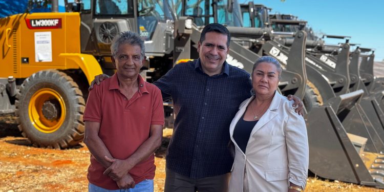 Indicação de Marcus Marcelo garante nova máquina para a agricultura familiar de Nova Olinda
