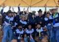 Kátia Chaves e Lucas Campelo participam da Cavalgada de Tocantinópolis e recebem carinho da população durante tradicional evento