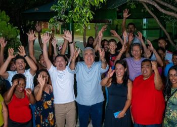 Laurez Moreira prestigia aniversário de 168 anos de Tocantinópolis