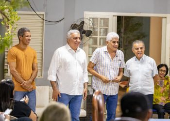 Laurez propõe ampliar educação profissional, fortalecer Cras e combater insegurança alimentar no Tocantins