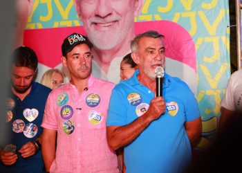 Em discurso, Amélio diz que, com Vicentinho no Governo, revisão do PCCR dos servidores do quadro geral será prioridade