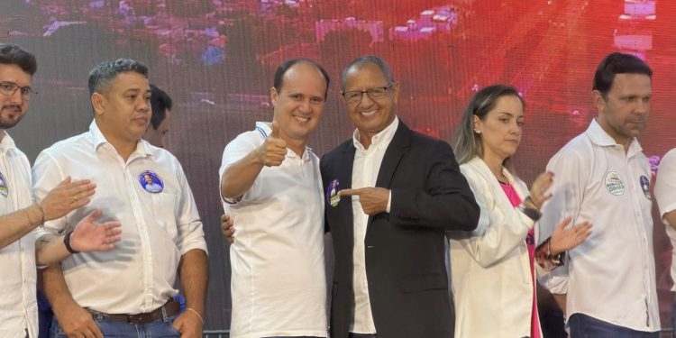 Paulinho do Bonifácio tem candidatura a deputado estadual oficializada em convenção do Podemos e reforça projeto rumo à Assembleia Legislativa