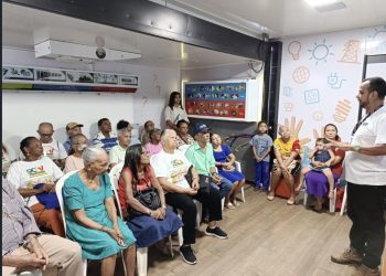 Parceria entre CRAS e Energisa leva orientação sobre consumo de energia, serviços sociais e troca de geladeira à comunidade de Colinas