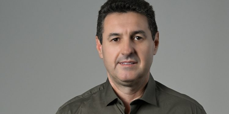 Maurício Buffon defende ensino técnico conectado ao emprego e garante recursos permanentes para a educação