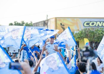 Laurez Moreira percorre três cidades do Sul e é recebido com entusiasmo pela população
