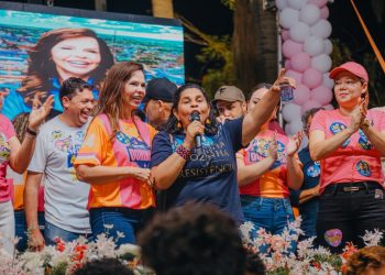 Em encontro com mulheres em Gurupi, Ruth Almeida defende autonomia feminina, combate à violência e geração de renda