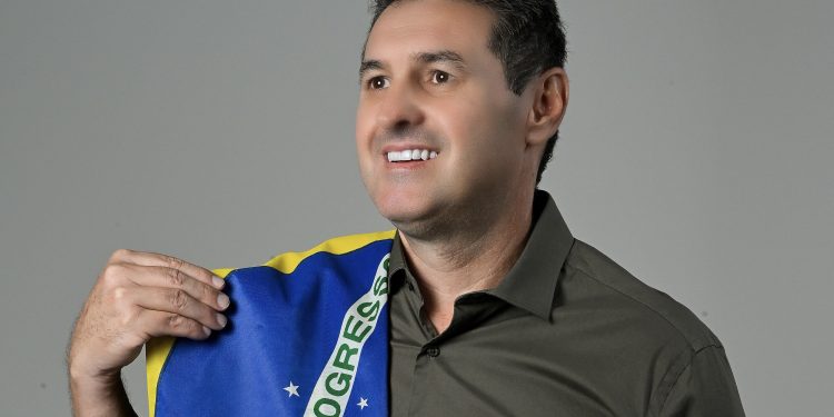 Maurício Buffon convoca tocantinenses a votar por renovação e defesa dos interesses do Tocantins em Brasília