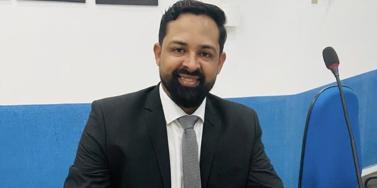 Projeto de Rillsen Fagundes para ampliar oportunidades de emprego aos jovens é aprovado por unanimidade em Santa Fé